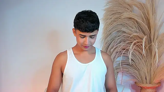 Thiago Connor21 online show from January 9, 2026, 2:07 am