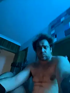 Snapshot of GymBoy83 chatting on November 15, 2025, 9:08 pm GymBoy83 online show from November 15, 2025, 9:08 pm