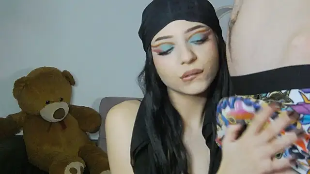 Dahliacruzz online show from March 7, 2026, 5:18 pm