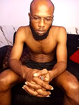 Snapshot of FreakyKaigrey chatting on October 5, 2025, 4:53 pm FreakyKaigrey online show from October 5, 2025, 4:53 pm