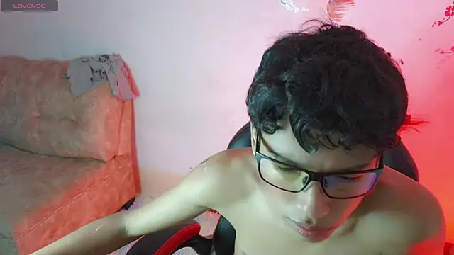 Snapshot of Im_david02 chatting on October 16, 2025, 1:19 pm Im david02 online show from October 16, 2025, 1:19 pm