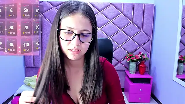 sarah sweett  online show from April 28, 2026, 3:16 pm