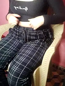 Snapshot of Rihame07 chatting on November 1, 2025, 8:57 pm Rihame07 online show from November 1, 2025, 8:57 pm