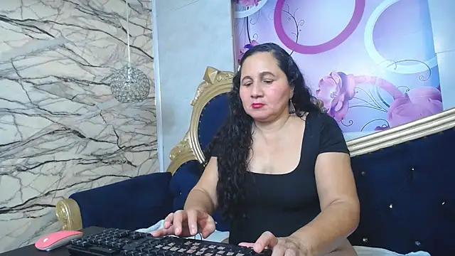 Snapshot of kimberly_candy chatting on October 14, 2025, 7:36 pm kimberly candy online show from October 14, 2025, 7:36 pm