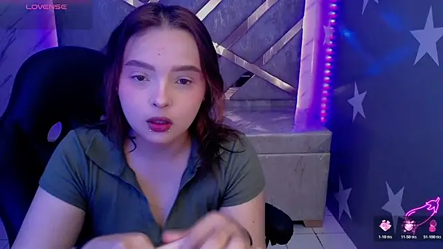 mia foster t online show from May 11, 2026, 1:23 pm