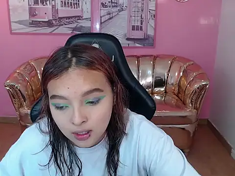 Snapshot of mia_foster_t chatting on October 11, 2025, 12:50 pm mia foster t online show from October 11, 2025, 12:50 pm