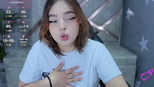 mia foster t online show from March 15, 2026, 1:07 pm