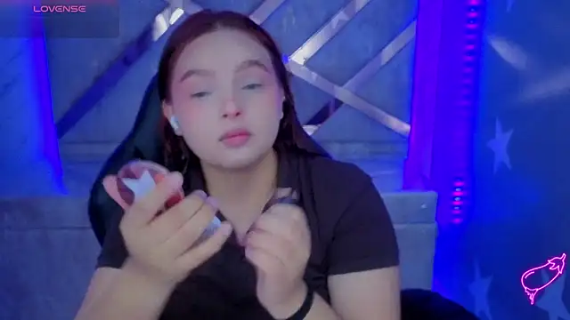 mia foster t online show from June 6, 2026, 1:16 pm