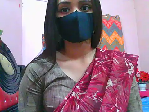 Snapshot of night_queeen7 chatting on February 7, 2026, 7:00 pm night queeen7 online show from February 7, 2026, 7:00 pm