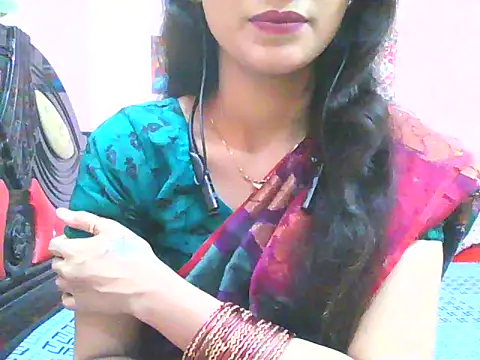 Snapshot of night_queeen7 chatting on November 15, 2025, 7:18 pm night queeen7 online show from November 15, 2025, 7:18 pm