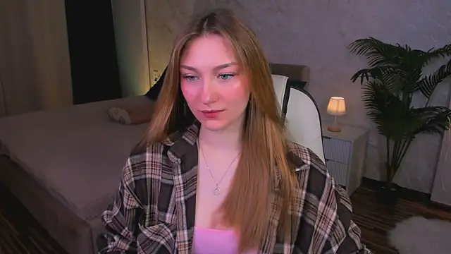 AngelAnabelle online show from October 23, 2025, 8:29 pm