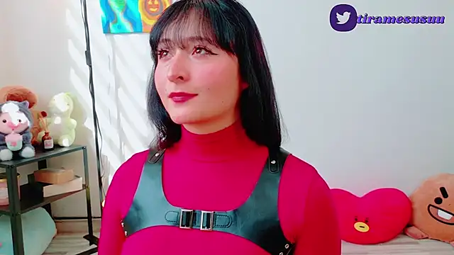 tiramesusuu online show from November 14, 2025, 8:34 pm