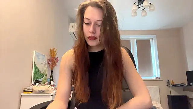 Nayra flash online show from November 17, 2025, 11:03 am