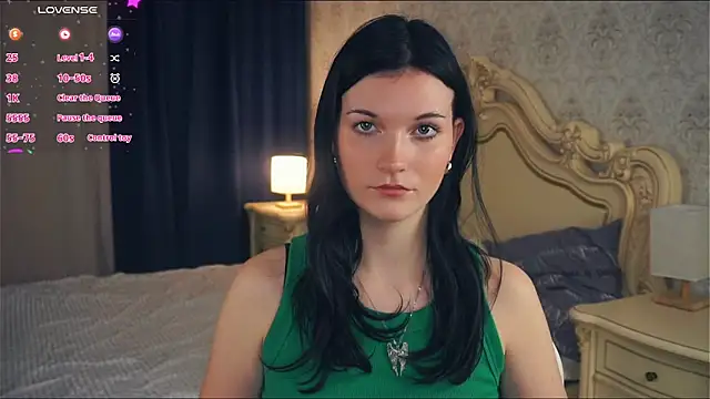 Snapshot of BettieBourque chatting on November 24, 2025, 6:08 pm BettieBourque online show from November 24, 2025, 6:08 pm