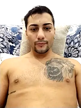 gooddboy01 online show from November 5, 2025, 12:30 pm