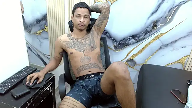 Snapshot of TimmCloud chatting on December 1, 2025, 6:53 pm TimmCloud online show from December 1, 2025, 6:53 pm