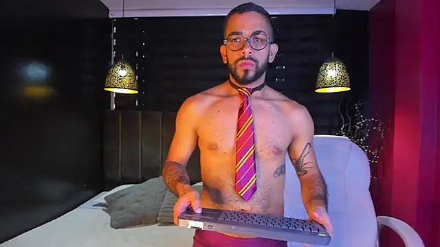 Snapshot of Lobo_sex21 chatting on October 29, 2025, 10:09 pm Lobo sex21 online show from October 29, 2025, 10:09 pm