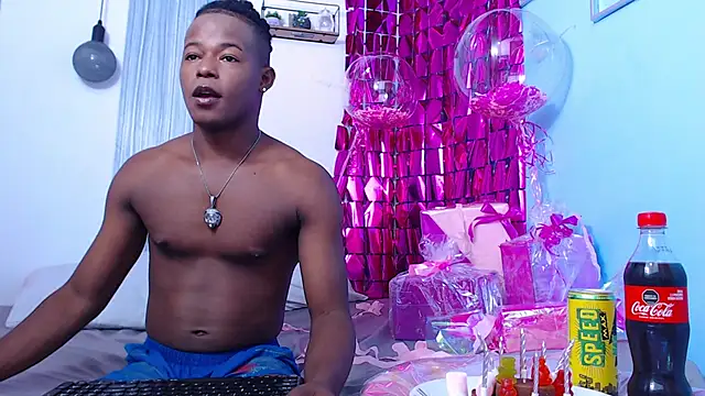 Snapshot of Dark_stallionX chatting on November 25, 2025, 3:40 am Dark stallionX online show from November 25, 2025, 3:40 am