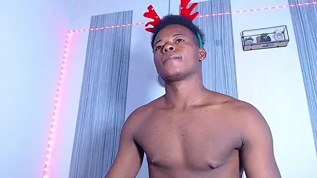 Snapshot of Dark_stallionX chatting on December 3, 2025, 11:25 pm Dark stallionX online show from December 3, 2025, 11:25 pm