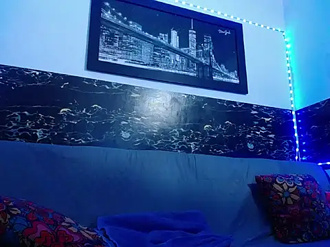 Snapshot of Dark_stallionX chatting on October 16, 2025, 3:20 pm Dark stallionX online show from October 16, 2025, 3:20 pm