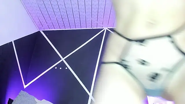 Snapshot of Doori_ chatting on November 24, 2025, 11:32 am Doori online show from November 24, 2025, 11:32 am