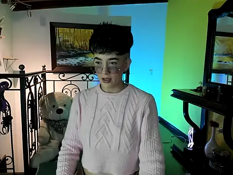 Zulyhenao online show from October 18, 2025, 4:14 am