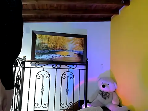 Zulyhenao online show from November 1, 2025, 11:48 am