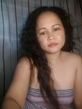 Krestanna online show from October 29, 2025, 7:51 am