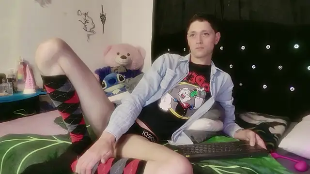 Tyler cat online show from February 7, 2026, 12:24 pm