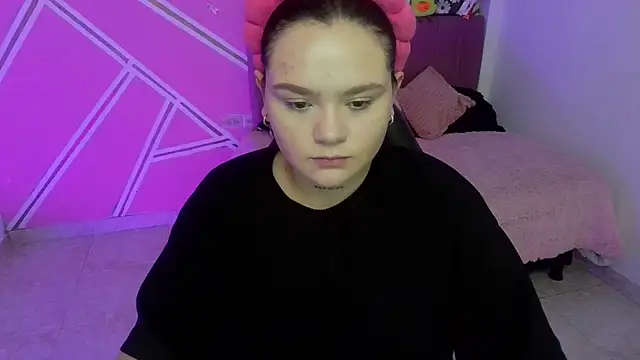 Snapshot of koning_moretti chatting on May 16, 2026, 4:44 am koning moretti online show from May 16, 2026, 4:44 am