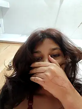 Sweet Couple59 online show from May 11, 2026, 7:44 pm