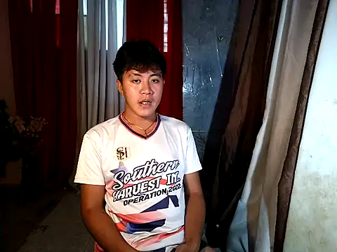 Snapshot of ur_fucking_rolly chatting on October 10, 2025, 11:16 pm ur fucking rolly online show from October 10, 2025, 11:16 pm