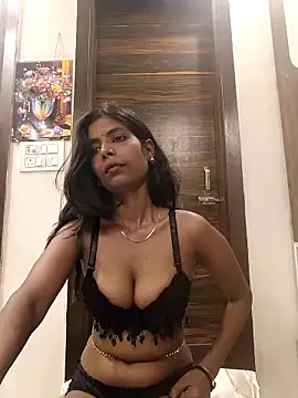 Snapshot of zoya_your chatting on May 7, 2026, 10:24 pm zoya your online show from May 7, 2026, 10:24 pm