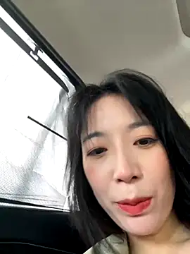 Snapshot of yourkeer chatting on October 15, 2025, 9:06 am yourkeer online show from October 15, 2025, 9:06 am