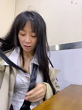 Snapshot of yourkeer chatting on October 19, 2025, 9:01 am yourkeer online show from October 19, 2025, 9:01 am