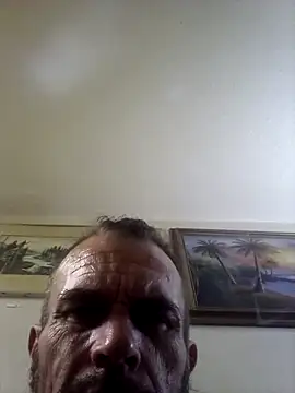 LetMeLiqU online show from July 3, 2026, 2:34 pm