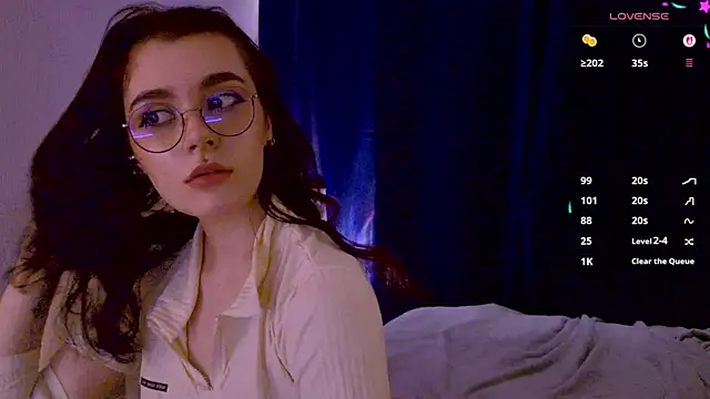 Snapshot of ElizabethMilller_ chatting on July 12, 2026, 1:06 am ElizabethMilller online show from July 12, 2026, 1:06 am