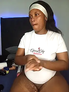 Sex bomb30 online show from May 1, 2026, 3:28 pm