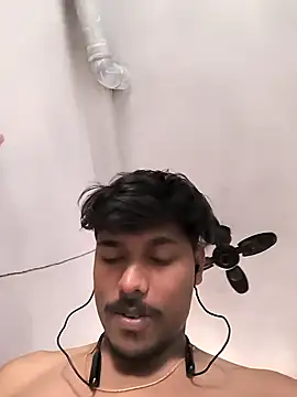 honestbbadboy online show from November 9, 2025, 6:39 am