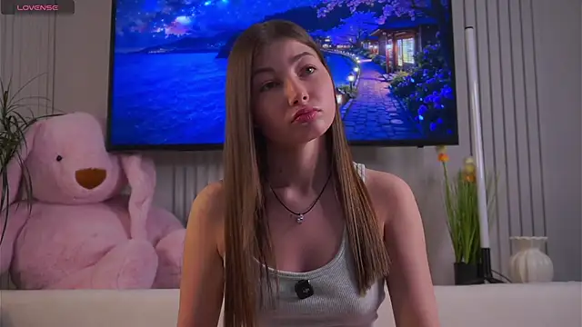 BrittGupton online show from April 23, 2026, 1:34 am