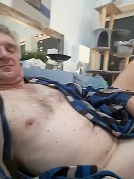 Vintermelon2 online show from November 6, 2025, 7:01 am