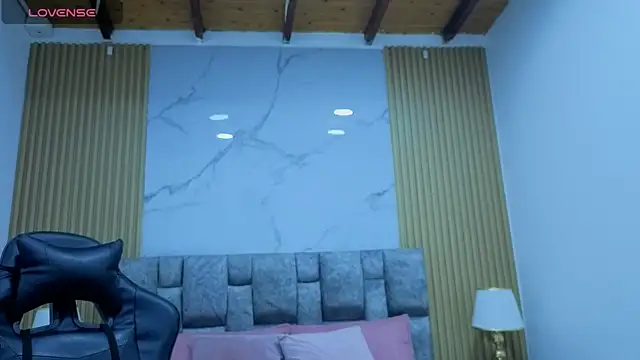 Snapshot of angel__kiss chatting on March 22, 2026, 11:45 am angel kiss online show from March 22, 2026, 11:45 am