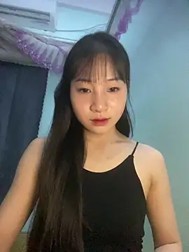 banlinh004 online show from May 28, 2026, 3:07 pm