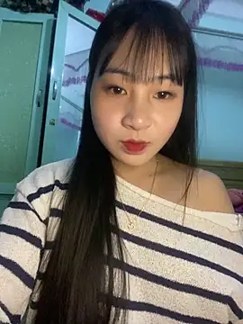 banlinh004 online show from February 21, 2026, 2:52 pm