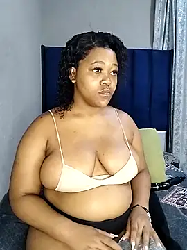 SweetJuicyPussy97 online show from February 18, 2026, 11:12 pm