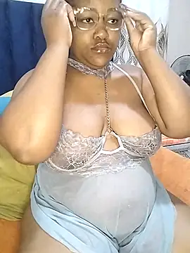 Snapshot of SweetJuicyPussy97 chatting on June 23, 2026, 7:01 pm SweetJuicyPussy97 online show from June 23, 2026, 7:01 pm