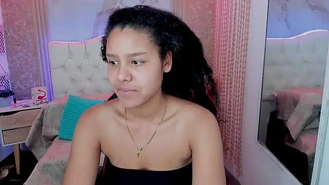 Snapshot of AriaVega chatting on March 6, 2026, 11:27 am AriaVega online show from March 6, 2026, 11:27 am