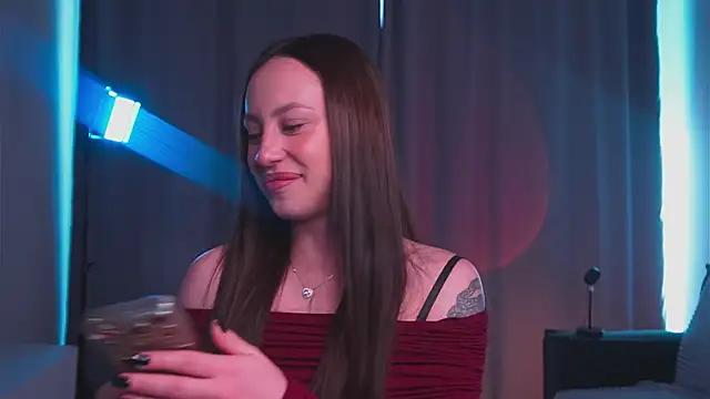 formoneyes online show from October 7, 2025, 4:46 am