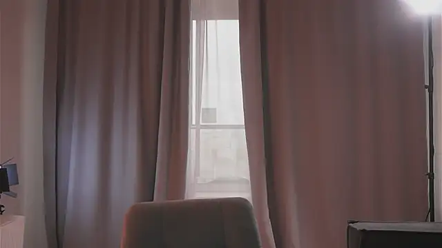 formoneyes online show from October 10, 2025, 4:24 am