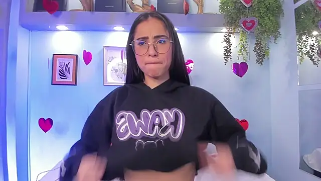 Snapshot of Alana_Martinez_ chatting on February 11, 2026, 12:49 pm Alana Martinez online show from February 11, 2026, 12:49 pm